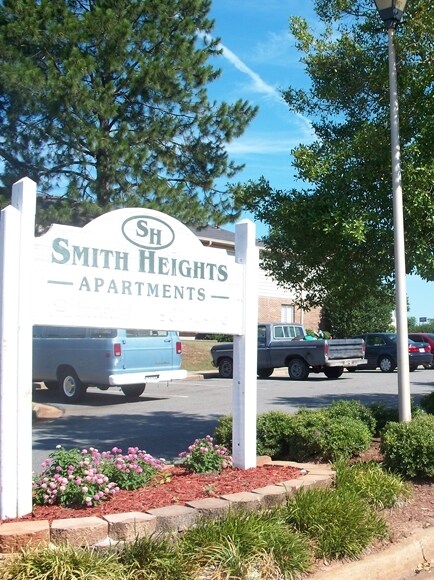 Entrance - Smith Heights Apartments