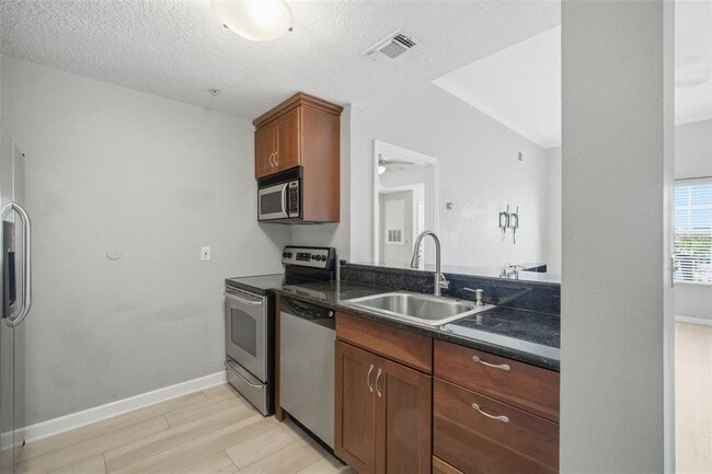 800 S Dakota Ave Unidad 435