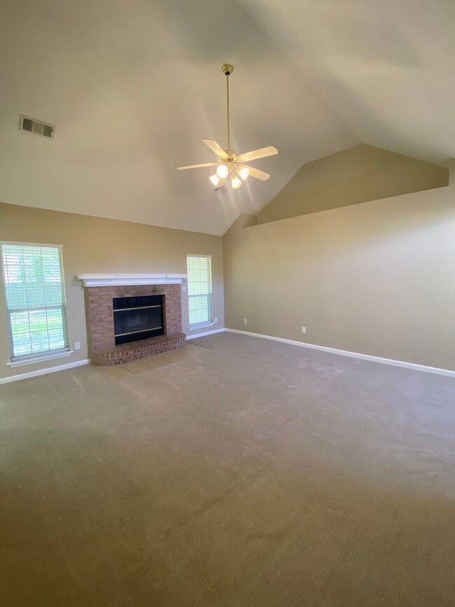 Photo - 1112 Panola Cir