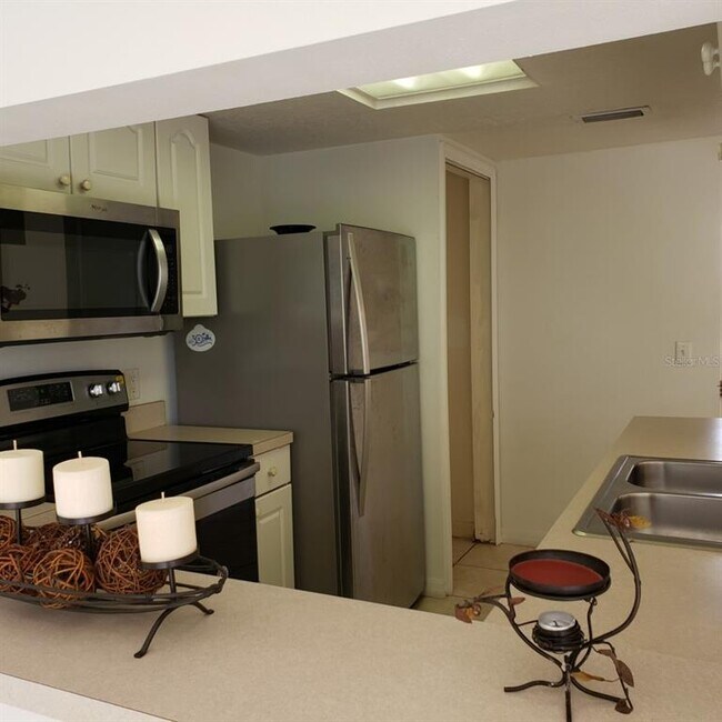 Photo - 720 Caribbean Dr