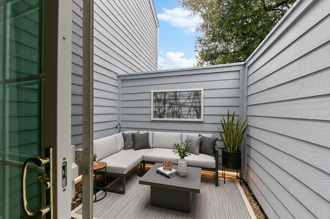 Photo - 701 Rosedale St Unidad H