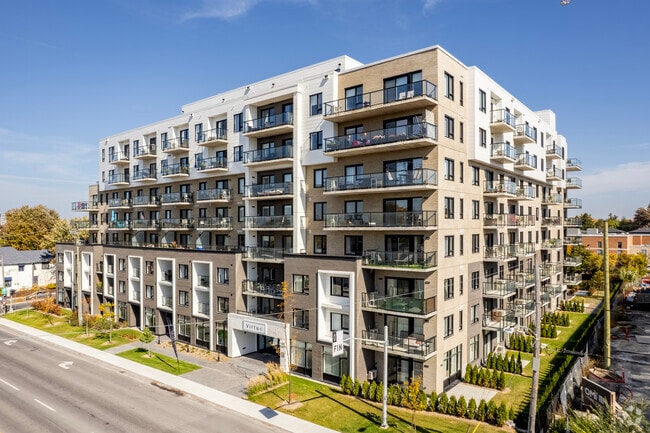 Building Photo - Le Virtuo