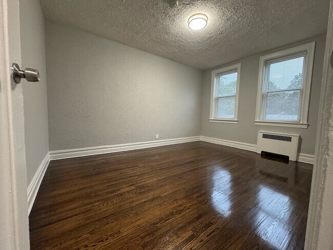 225 Union St 5