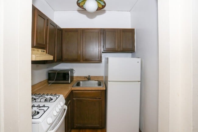 Photo - 849 W Wolfram St Unit A00K