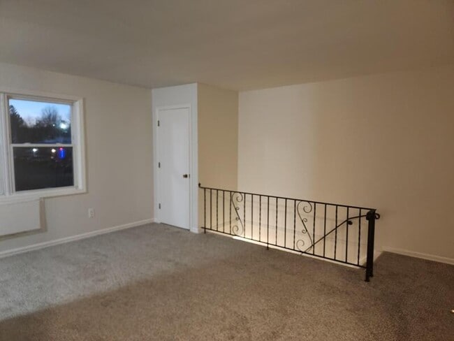 Photo - 17 Alexander Dr Unit 17