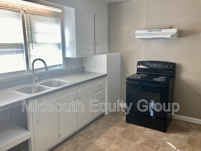 Photo - 808 S Lexington St