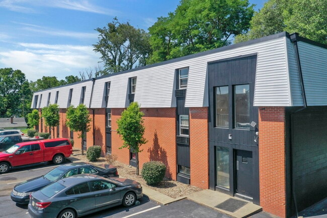 Photo - Fairfield Studio Apartments