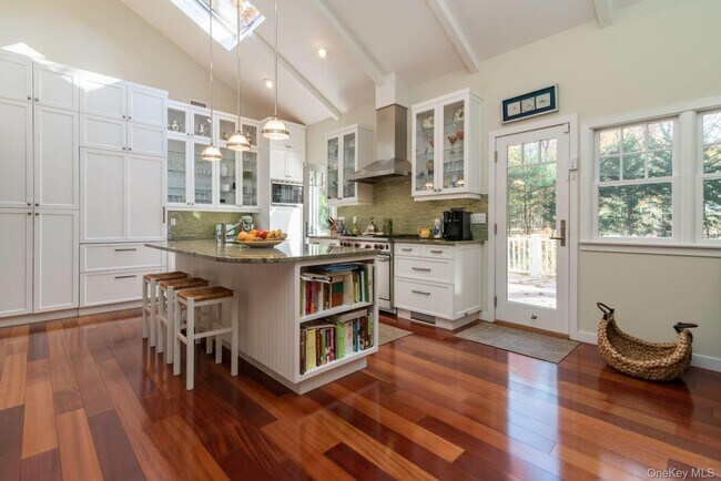 12 Partridge Dr