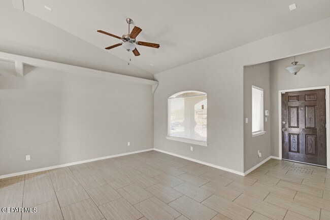 Photo - 159 Homedale Dr