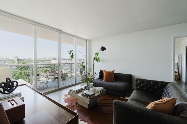 Photo - 1900 Sunset Harbour Dr Condo Unit 703