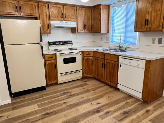 Photo - 2926 S Abbs Ln