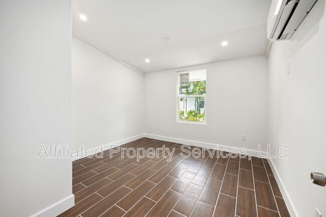 Photo - 4011 36th Ct