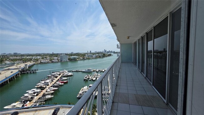 Photo - 7601 E Treasure Dr Unit 1516