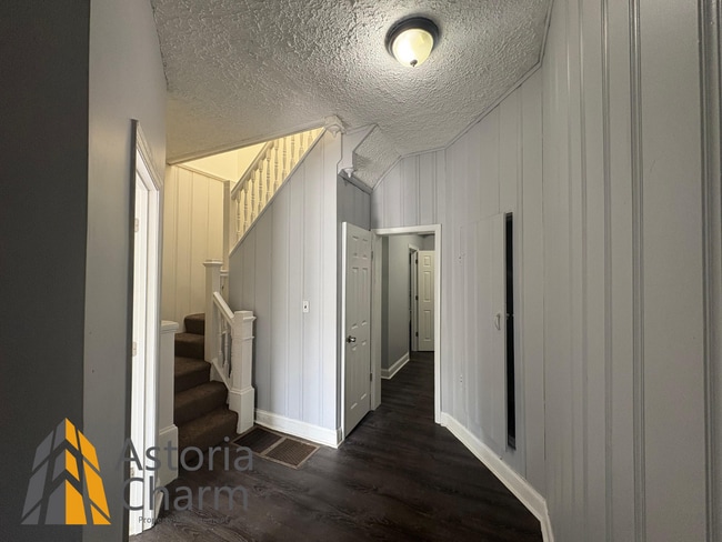Building Photo - Rent Offers Accepted! Rental