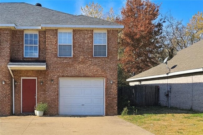 Photo - 4111 SW Shadowrock Pl