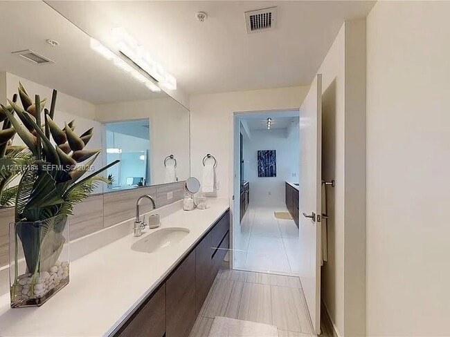Photo - 301 Altara Ave Unit 527