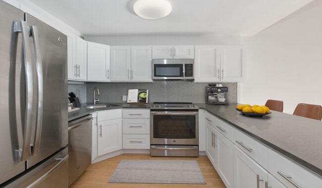 Renovated kitchens with luxury finishes are available for upgrade. Ask the leasing team for more details!