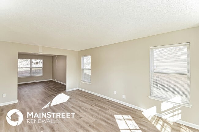 Photo - 270 Redding Ridge