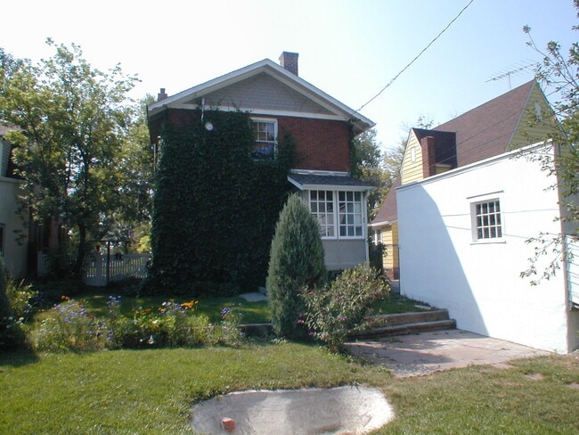 Photo - House For Lease