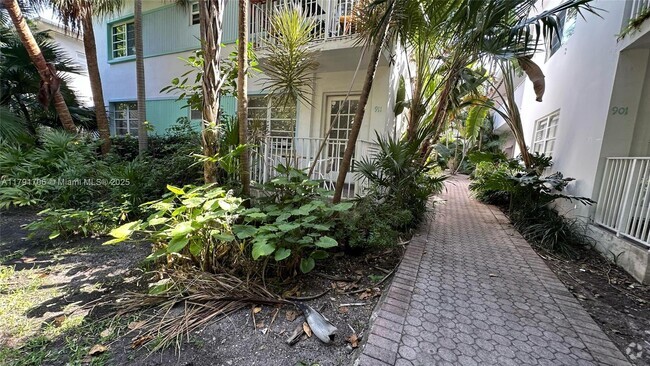 Building Photo - 911 Meridian Ave Unit 101 Rental