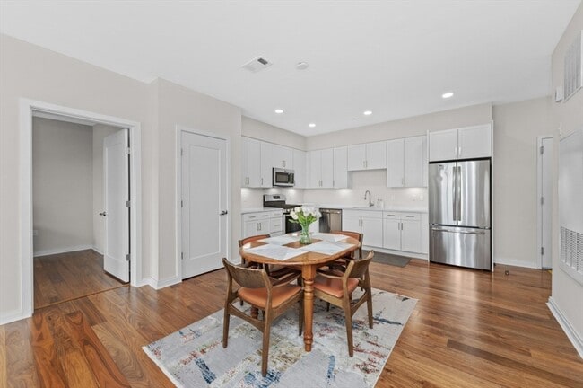 Photo - 3531 Washington St Unit 417