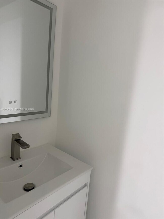 Photo - 2669 W 52nd St