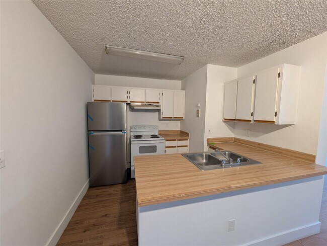 Photo - 18324 NW 68th Ave Unit K