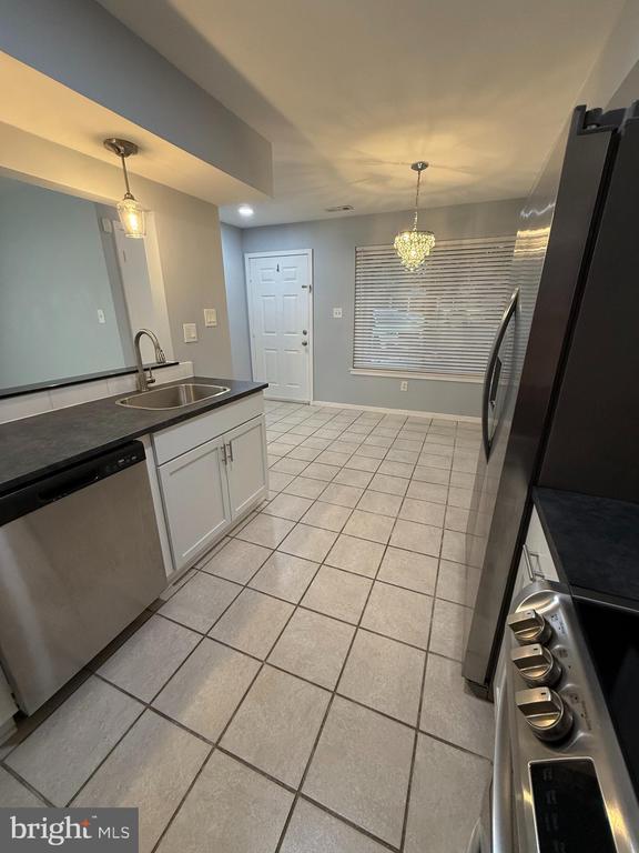 Photo - 313 Gregorys Way