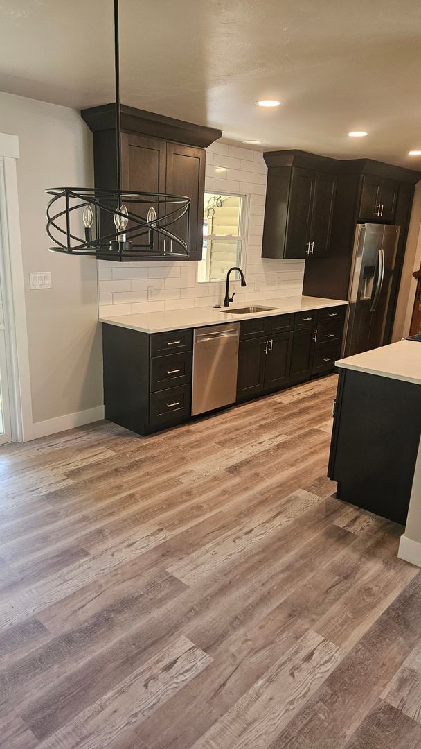 Photo - 3 Bedroom Cozy Remodeled Home