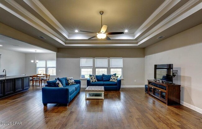 Photo - 107 N Shoreview Dr.