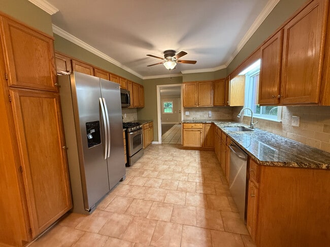 Photo - 100 Hycliff Rd SW