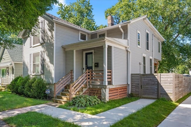 Building Photo - 1504 Ashland Ave Rental