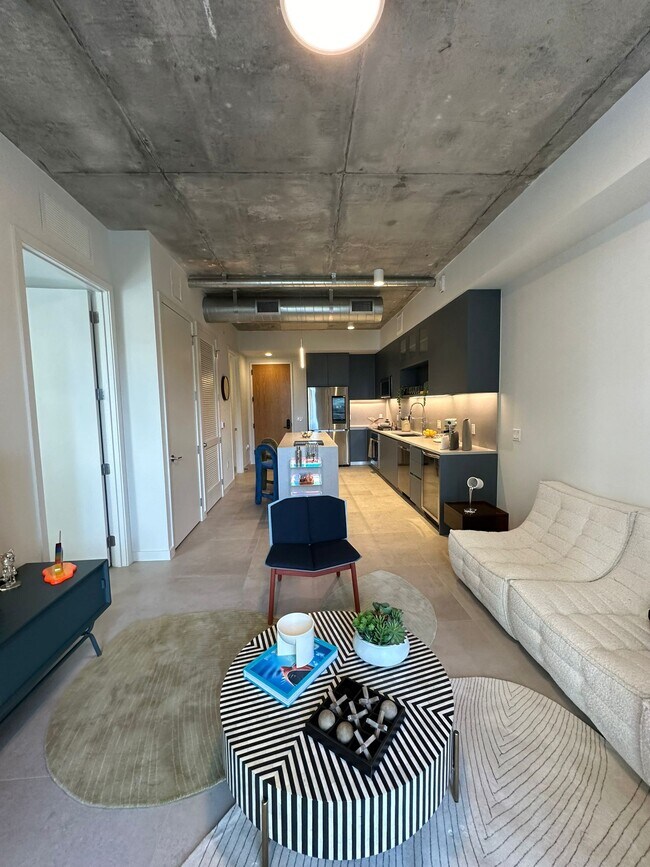 Photo - 138 NW 34th St Unidad A3