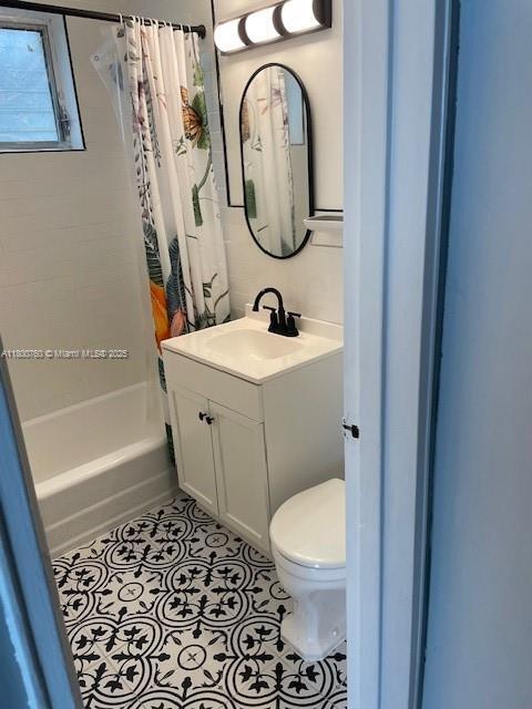 Photo - 7720 Harding Ave Unidad 7 Rental