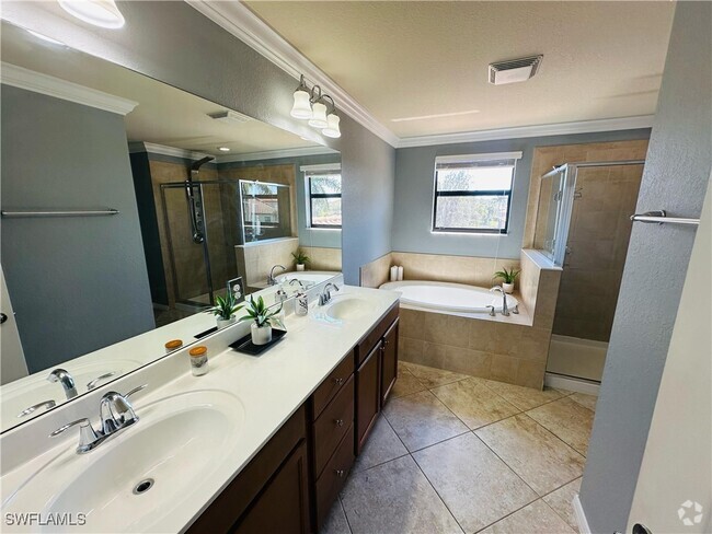 Building Photo - 11276 Reflection Isles Blvd Rental