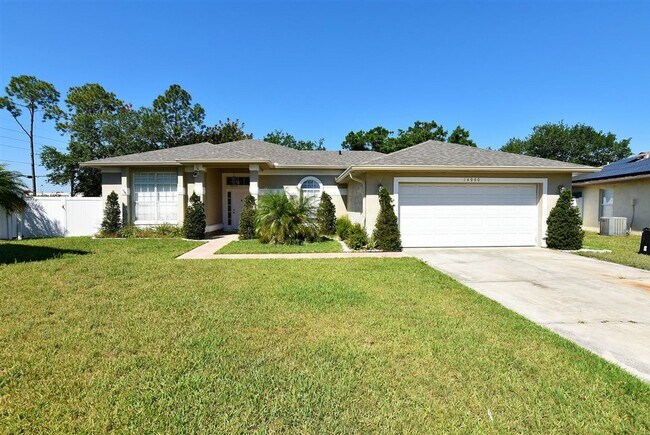 4br 3ba POOL HOME in Forest Ridge.. Attach... - 4br 3ba POOL HOME in Forest Ridge.. Attach...