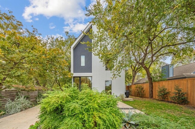 Photo - 2509 Durwood St