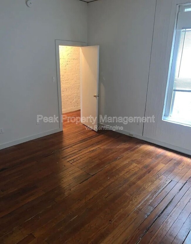 Photo - 308 W Broad St Unit H