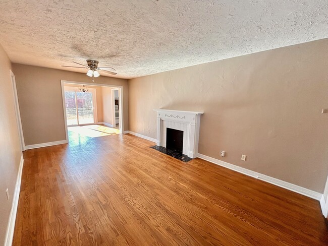 Photo - 2436 NW 35th St