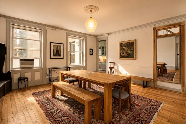 185 East Broadway-SI ID1330811P