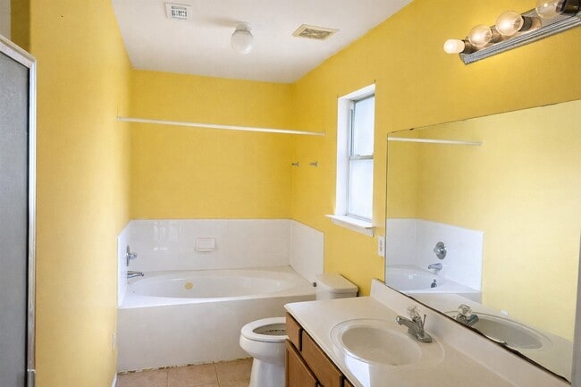 Photo - 5935 Sattler Park Dr