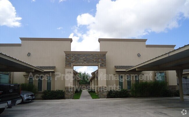 Building Photo - 1715 W Smith Dr Unit 2 Rental