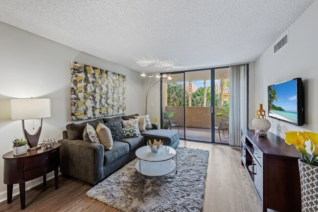 2BR,2BA - Jasmine