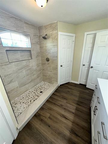 Photo - 6620 Moss Ln