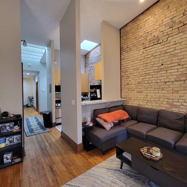 Photo - 326 E 18th St Unit 3265