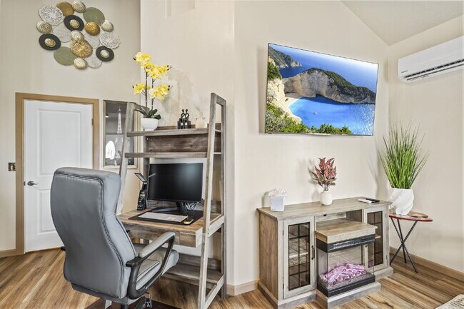 Stylish Furnished Tiny Home • 1 Bedroom • Laundry • Gated Community