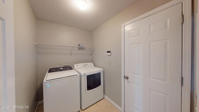 Photo - 11861 Lake Fern Dr