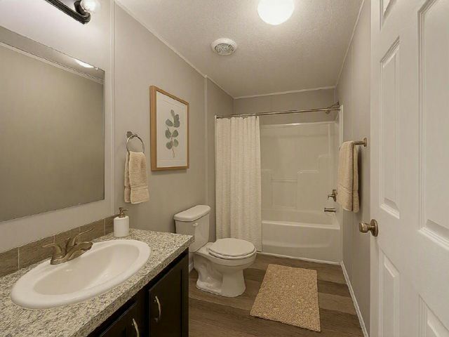Photo - 7042 Greenbrier Village Dr