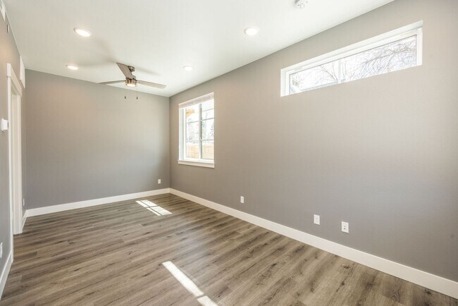 Photo - 745 N Washington Ave Unit Washington202
