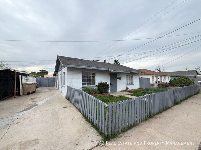 Photo - 7210 N 55th Dr